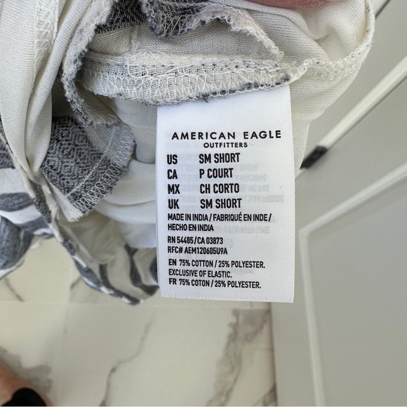 American Eagle Outfitters Gray and White Tie Back Short Sleeve Jumpsuit w Pocket - Picture 12 of 12